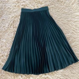 Zara pleated skirt